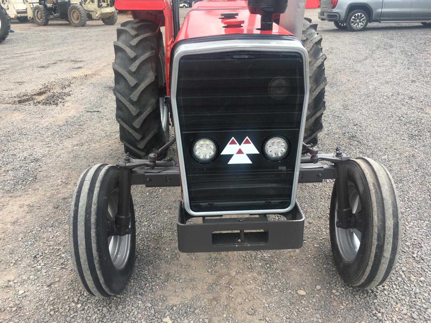 ./imagenes/INVOICE/2019/15365/TRACTOR MASSEY FERGUSON MF 231 (26).JPG